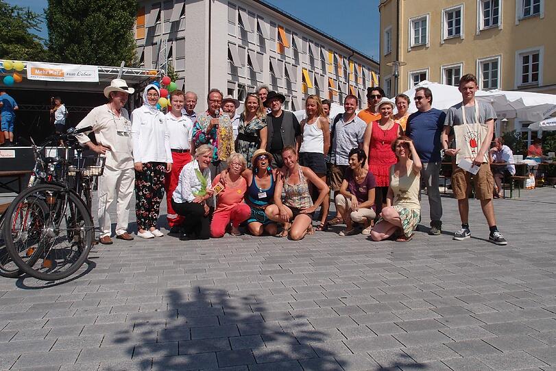Entspannen beim Lachyoga.