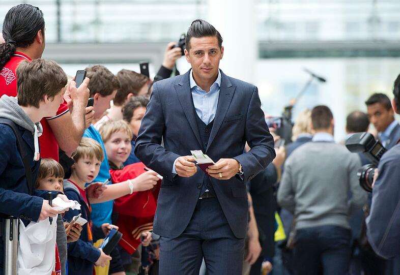 Der FC Bayern vor dem Abflug nach London - Bilder vom Flughafen München