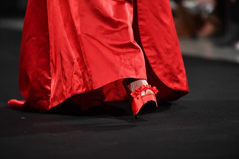 Harald Glööckler hat auf der Berlin Fashion Week seine neue Kollektion präsentiert.