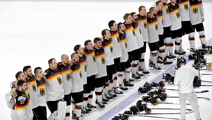 Deutschland kämpft gegen Kanada um den Einzug ins WM-Halbfinale. Deutschland kämpft gegen Kanada um den Einzug ins WM-Halbfinale.