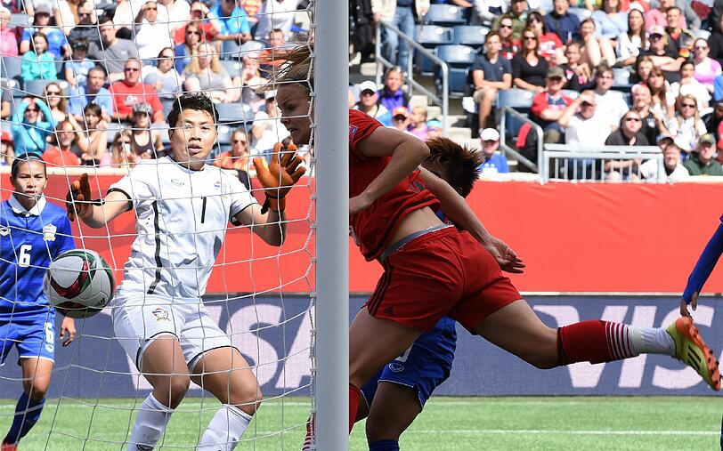 Bilder vom Spiel gegen Thailand.