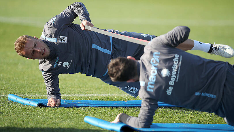 Bevor die 1860-Profis am fünften Tag des Trainingslagers in Troia zumindest halbtags durchschnaufen durften, nahm sie Trainer Vitor Pereira nochmal so richtig ran.