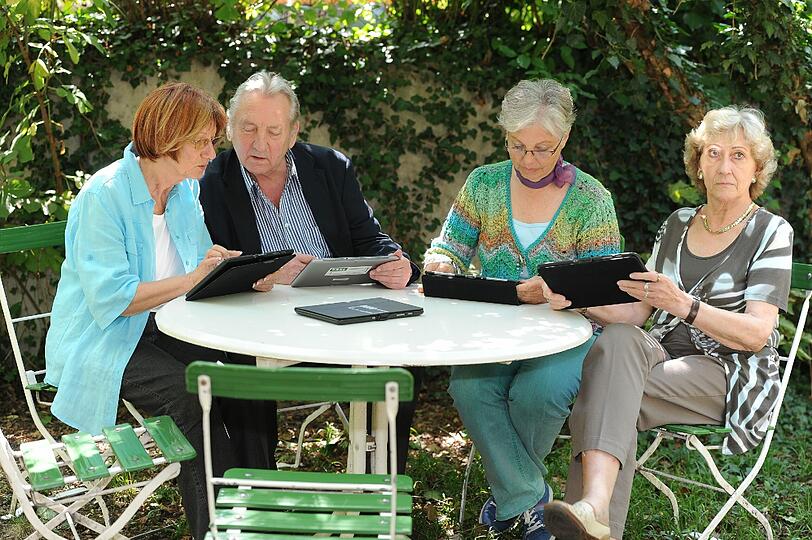 Der Tablet PC ist für viele Senioren ein neuer Alltagsbegleiter