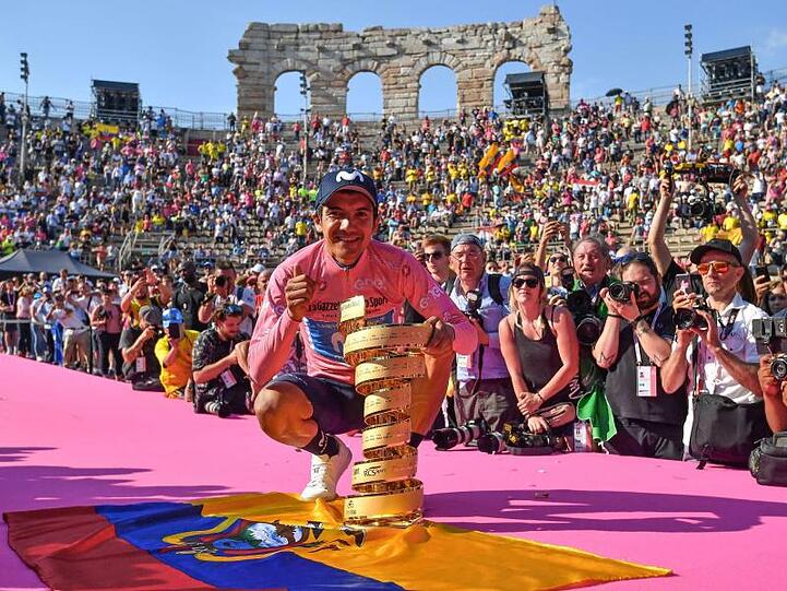 Richard Carapaz lässt mit seinem Giro-Sieg ganz Ecuador jubeln.
