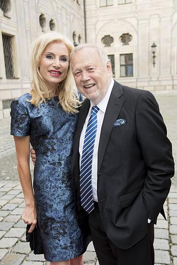 Seine Lebensgefährtin: Sepp mit Birgit Muth.