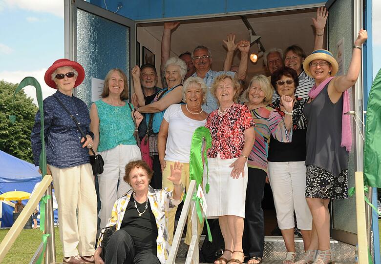 Senioren-Modenschau beim Jubiläumsfest in Berg am Laim.