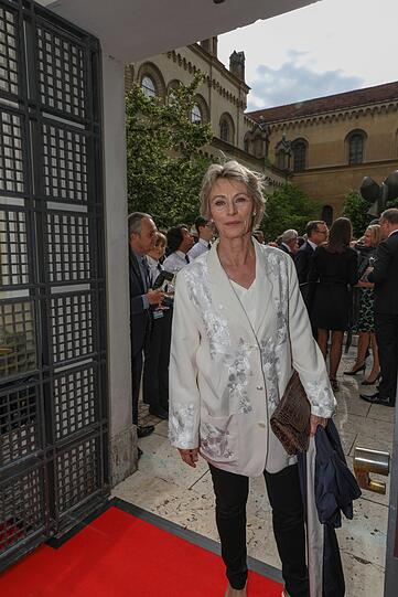 Ilona Grübel