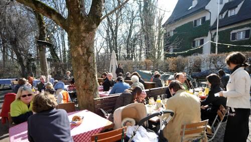 Sonnenanbeter im Osterwaldgarten Sonnenanbeter im Osterwaldgarten