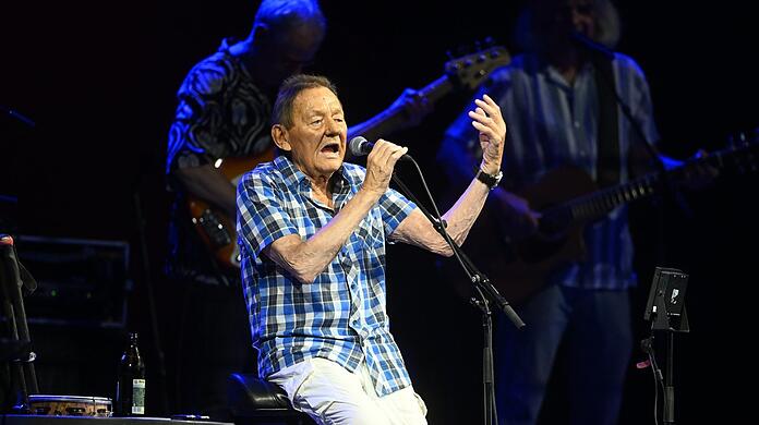 Wolfgang Ambros bei seinem Tollwood-Auftritt.