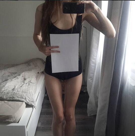 Immer mehr Mädchen zeigen auf Instagram ihre dünnen Taillen.