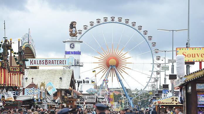 Das Wetter am ersten Wiesn-Tag 2022 ist durchwachsen.