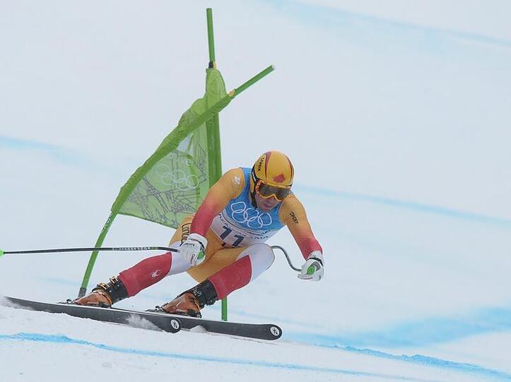 Manuel Osborne-Paradis fährt beim ersten Training in Whistler um ein Tor.