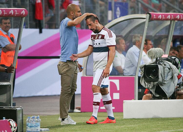 Später wird Ribéry ausgewechselt für Lukas Scholl