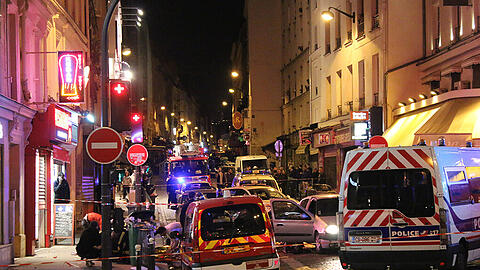 Schüsse, Explosionen, Tote und Verletzte: die Bilder von der verheerenden Anschlagsserie in Paris.