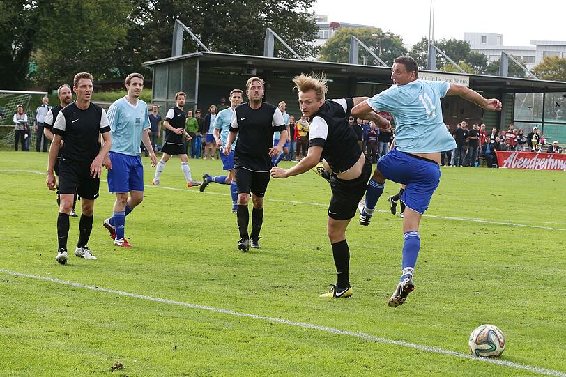 AZ-Cup 2014: Die Bilder vom Freizeitkicker-Finale.