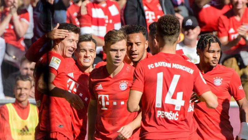 Robert Lewandowski mit Philippe Coutinho, Joshua Kimmich, Corentin Tolisso, Ivan Perisic und Serge Gnabry. Foto: Matthias Balk/Archivbild Robert Lewandowski mit Philippe Coutinho, Joshua Kimmich, Corentin Tolisso, Ivan Perisic und Serge Gnabry. Foto: Matthias Balk/Archivbild