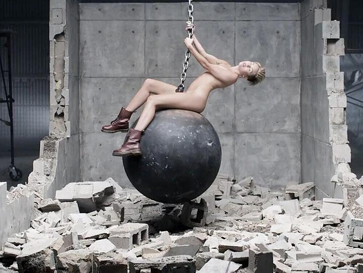 Mehr Bilder von Miley Cyrus...