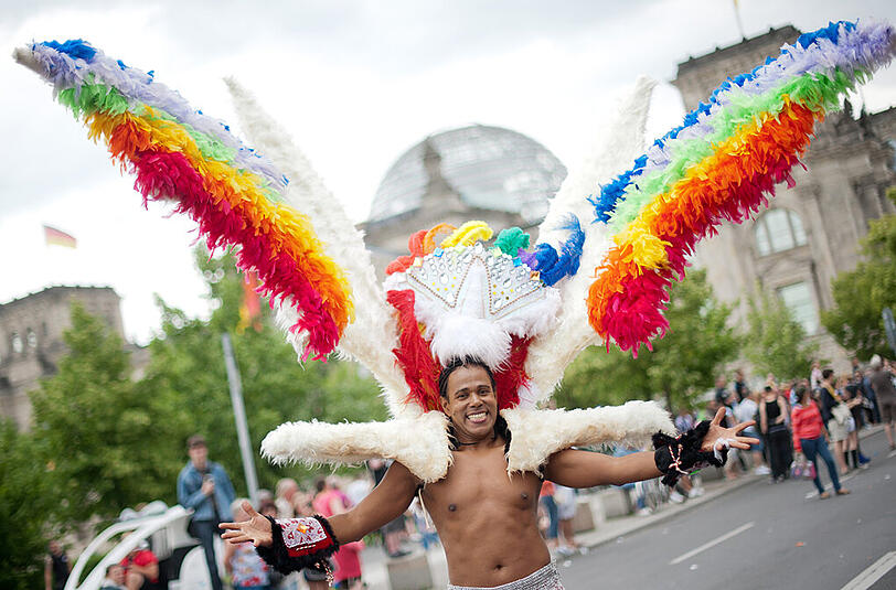 So bunt, so schrill ist der CSD in Berlin: Sehen Sie hier die besten Bilder der vergangenen Jahre.