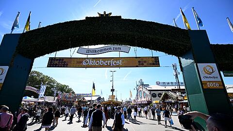 Noch einmal ein sonniger Tag auf dem Oktoberfest? Das ist m&ouml;glich. (Archivbild)