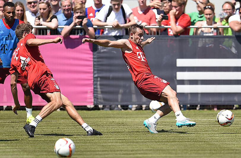 Es geht wieder los! Wir zeigen Ihnen die Bilder vom Trainingsstart des FC Bayern.