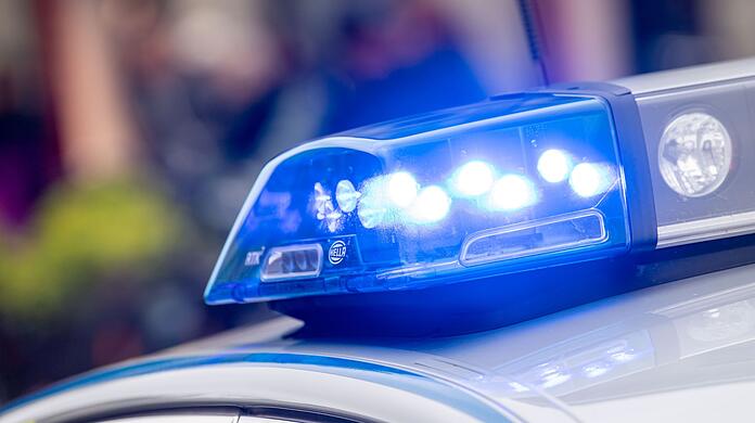 Die Polizei nahm den 49 Jahre alten Verdächtigen fest. (Symbolbild)