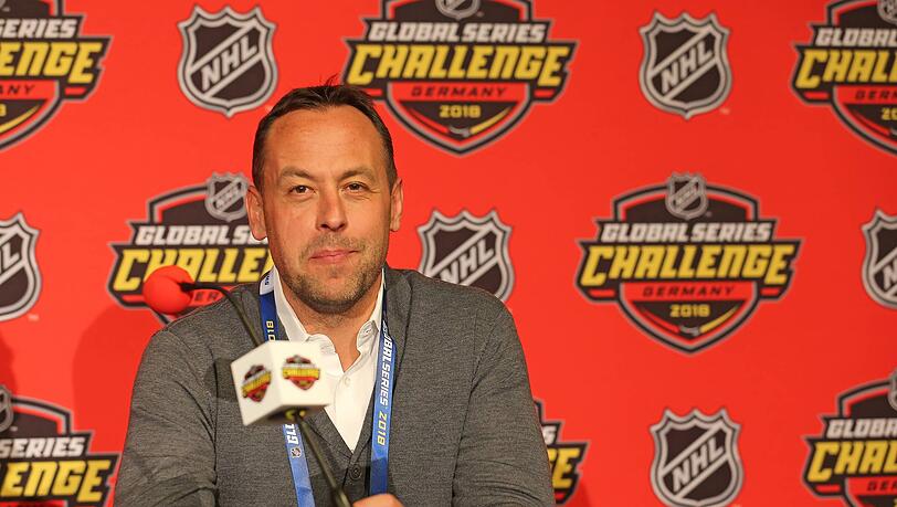 Cheftrainer bei Boston in der NHL: Marco Sturm. Cheftrainer bei Boston in der NHL: Marco Sturm.
