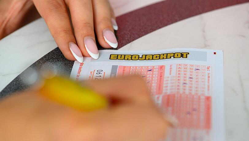 Knapp 40 Millionen Euro aus dem Eurojackpot gingen nach Schleswig-Holstein. (Symbolbild) Knapp 40 Millionen Euro aus dem Eurojackpot gingen nach Schleswig-Holstein. (Symbolbild)