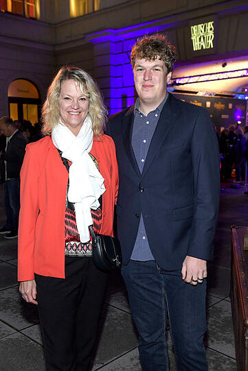 Nicole Br&uuml;hl und Sohn Bennett