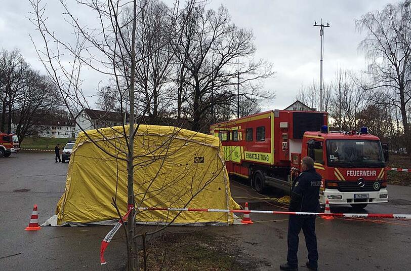 Ein Bild vom Donnerstag: Die Entschärfungs-Vorbereitungen sind in vollem Gange.