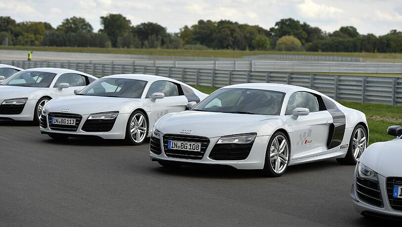 Audi will den R8 durch Carsharing für mehr Kunden erschwinglich machen. Audi will den R8 durch Carsharing für mehr Kunden erschwinglich machen.