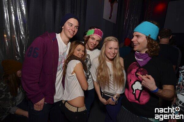 STEAZE &ndash; style with ease &ndash; the Völkl ISPO Party im 8Seasons am Sonntag.