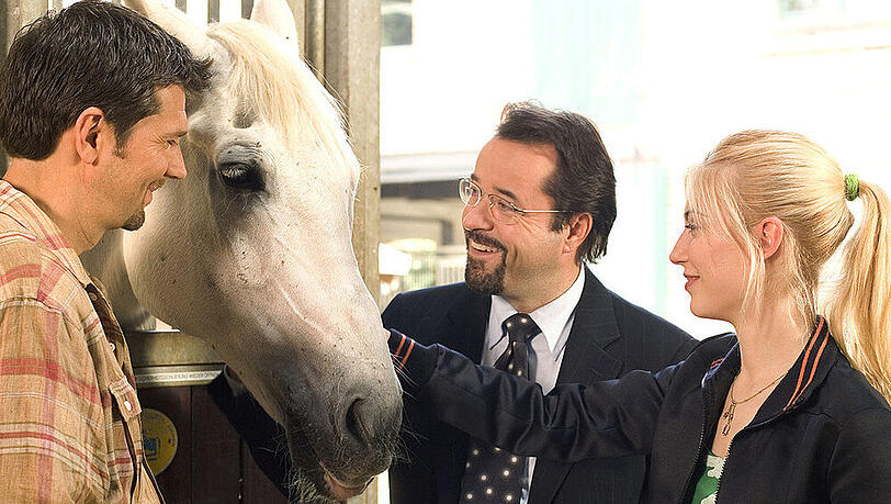 Boerne (J. Liefers) muss sich im Tatort nicht nur mit Kollege Thiel herumplagen (A. Prahl), sondern auch mit seiner Nichte (N. von Waldstätten) Boerne (J. Liefers) muss sich im Tatort nicht nur mit Kollege Thiel herumplagen (A. Prahl), sondern auch mit seiner Nichte (N. von Waldstätten)