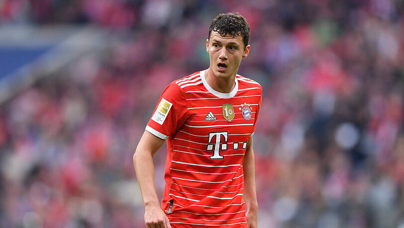 Benjamin Pavard kann sowohl in der Innenverteidigung als auch auf der rechten Seite spielen. Benjamin Pavard kann sowohl in der Innenverteidigung als auch auf der rechten Seite spielen.