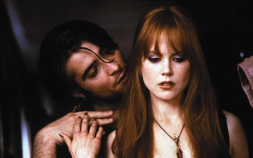 Fluch hin oder her: Gillian (Nicole Kidman) setzt ihre übersinnlichen Kräfte gezielt ein, zum Beispiel, um den dämonischen Cowboy Jimmy (Goran Visnjic) zu verführen. Ihn hat sie allerdings unterschätzt. Fluch hin oder her: Gillian (Nicole Kidman) setzt ihre übersinnlichen Kräfte gezielt ein, zum Beispiel, um den dämonischen Cowboy Jimmy (Goran Visnjic) zu verführen. Ihn hat sie allerdings unterschätzt.