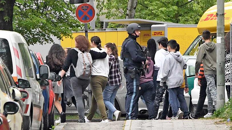 900 Schüler mussten die Elly-Heuss-Realschule verlassen.