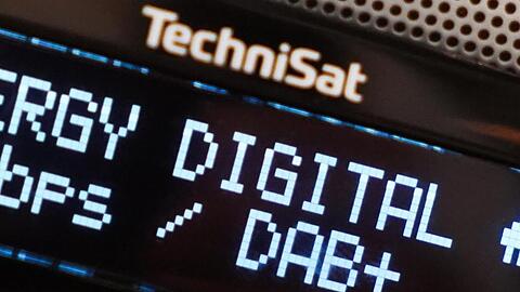 Das Digitalradio DAB+ ist trotz technischer Vorteile nicht unumstritten.