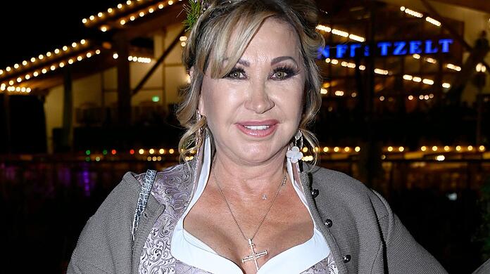 Carmen Geiss lässt sich von Internet-Hass nicht die Laune verderben.