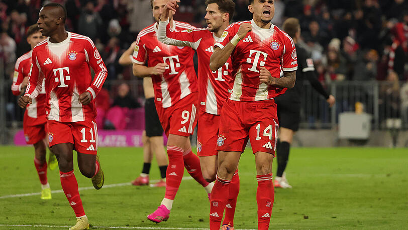 Das entscheidende Tor in der Nachspielzeit beim 3:1 gegen St. Pauli: Bayern-Angreifer Luis Díaz (r.).