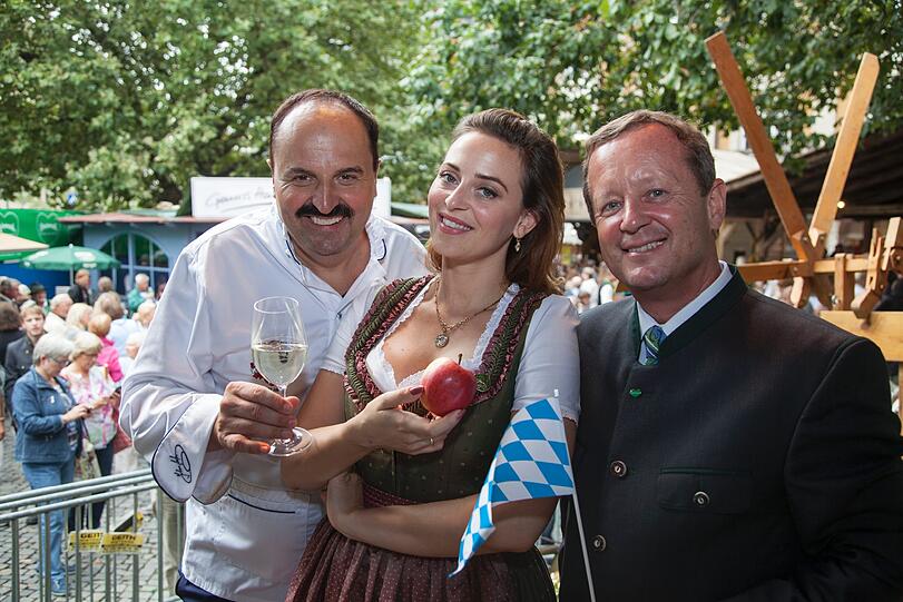 Die Steiermark zu Gast in München: Sterne-Koch Johann Lafer, Designerin Lena Hoschek, Steiermark Tourismus Geschäftsführer Erich Neuhold (v.l.).