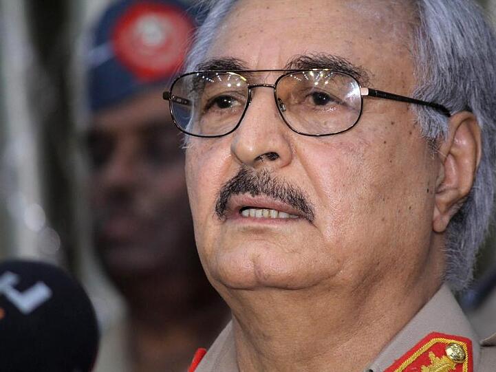 Der mächtige libysche General Chalifa Haftar hatte seinen Truppen am Donnerstag den Befehl zum Vormarsch auf Tripolis gegeben.