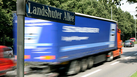 An der viel befahrenen Landshuter Allee sollte eigentlich ein Tunnel die Anwohner entlasten.