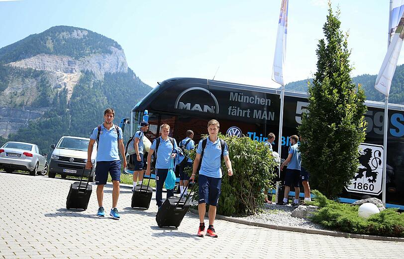 Der TSV 1860 München ist im Trainingslager in Bad Häring angekommen - die ersten Bilder aus Österreich.