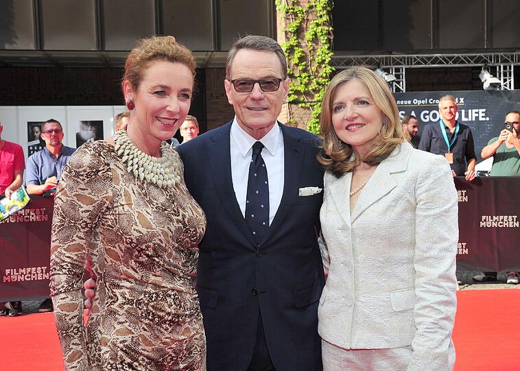 Begrüßt wurden sie von der Leiterin des Filmfests München, Diana Iljine (l).