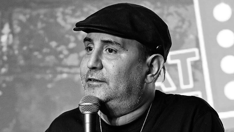 Jeff Garcia ist mit 50 Jahren gestorben. Jeff Garcia ist mit 50 Jahren gestorben.