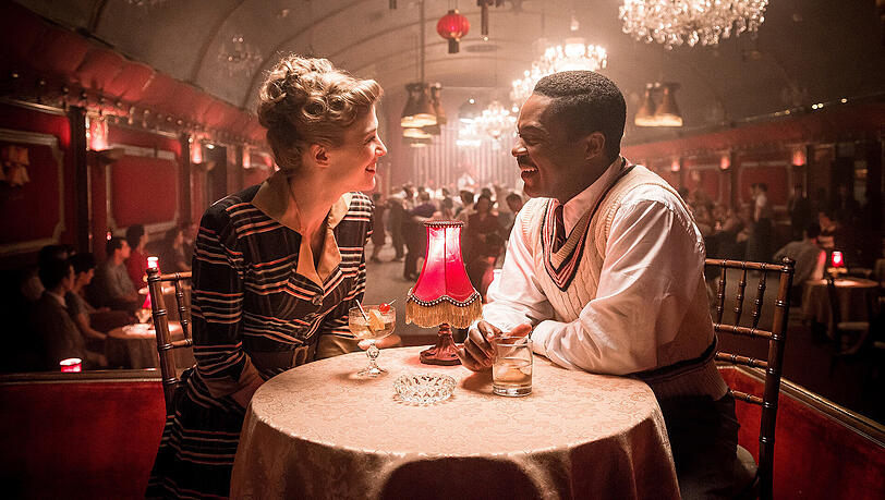 Wenn die Liebe triumphiert: David Oyelowo und Rosemund Pike in "A United Kingdom". Wenn die Liebe triumphiert: David Oyelowo und Rosemund Pike in "A United Kingdom".