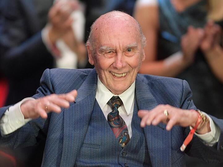 Horst Eckel, ehemaliger Fußballspieler und -weltmeister von 1954. . Foto: Axel Heimken/dpa
