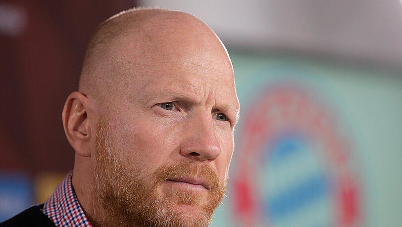 "Im Sächsischen nennt man das zündeln“: Matthias Sammer wirft den Medien eine unfaire Berichterstattung vor. "Im Sächsischen nennt man das zündeln“: Matthias Sammer wirft den Medien eine unfaire Berichterstattung vor.