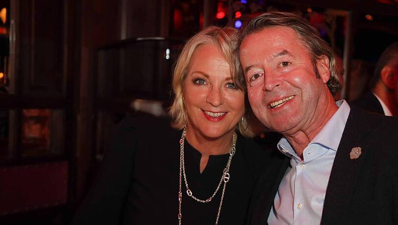Im Glück vereint: Ulla Kock am Brink und Peter Fissenewert Im Glück vereint: Ulla Kock am Brink und Peter Fissenewert