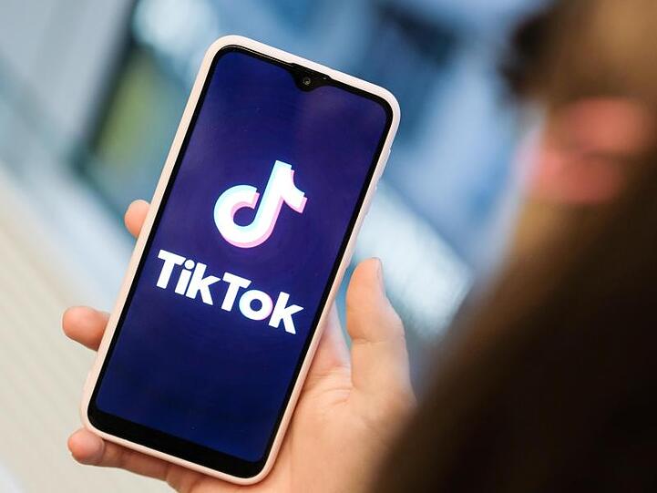 Die Kurzvideo-App TikTok ist vor allem bei Jugendlichen beliebt.