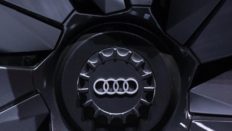 Das Kraftfahrt-Bundesamt droht Audi in der Diesel-Affäre mit Zwangsgeldern. Das Kraftfahrt-Bundesamt droht Audi in der Diesel-Affäre mit Zwangsgeldern.